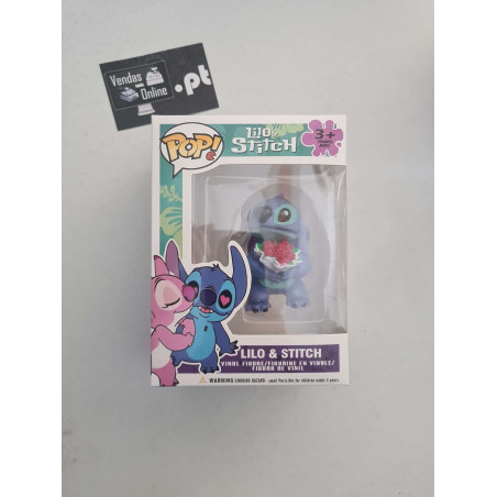 Boneco POP Stitch com Buquê ? with Roses