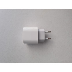 Carregador 20W com saída PD (TypeC)