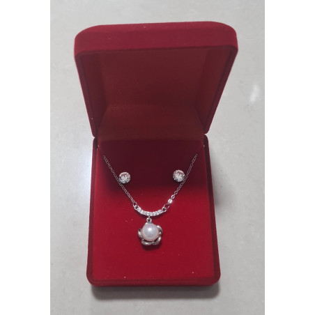 Fio e Brincos de Aço com Brilhantes de Zircônia