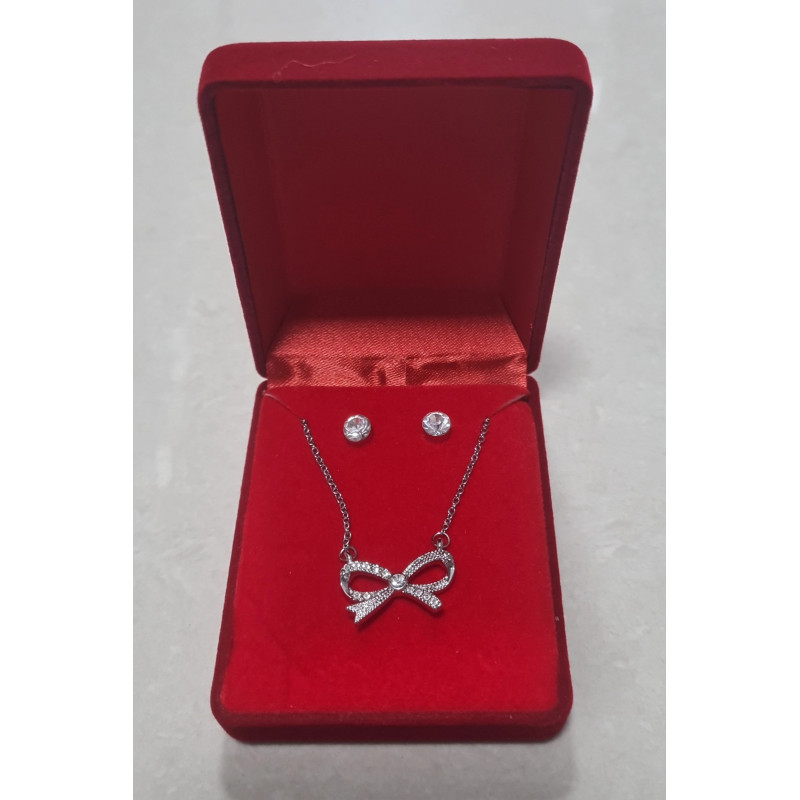 Fio e Brincos de Aço com Brilhantes de Zircônia