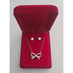 Fio e Brincos de Aço com Brilhantes de Zircônia