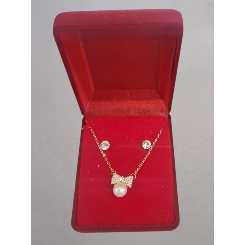 Collier et Boucles d'oreilles en Acier avec Diamants en Zircone